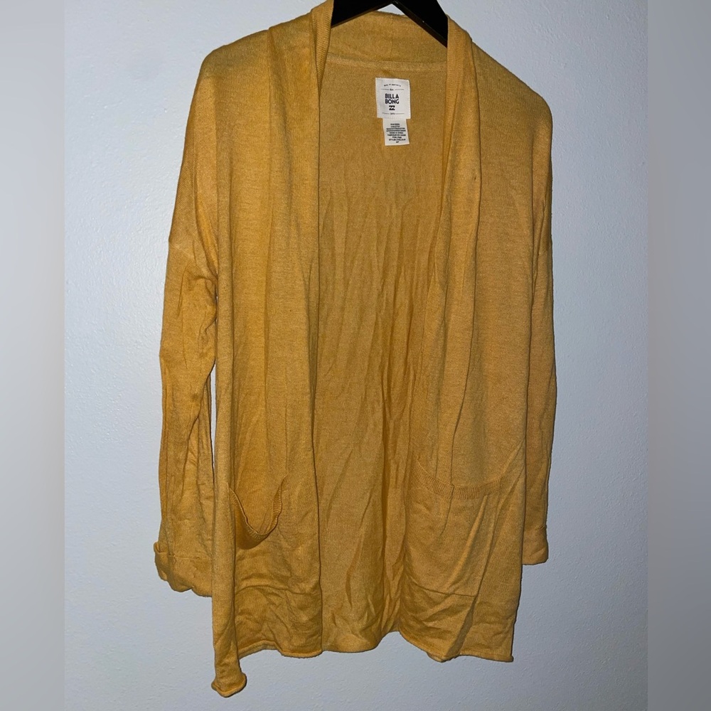 Small Women’s Billabong Cardigan